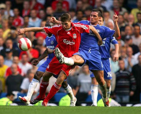 膝盖将球送 膝盖将球送